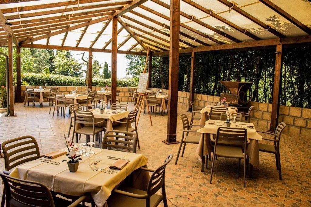 Hotel Villa Paradiso Riparbella Kültér fotó