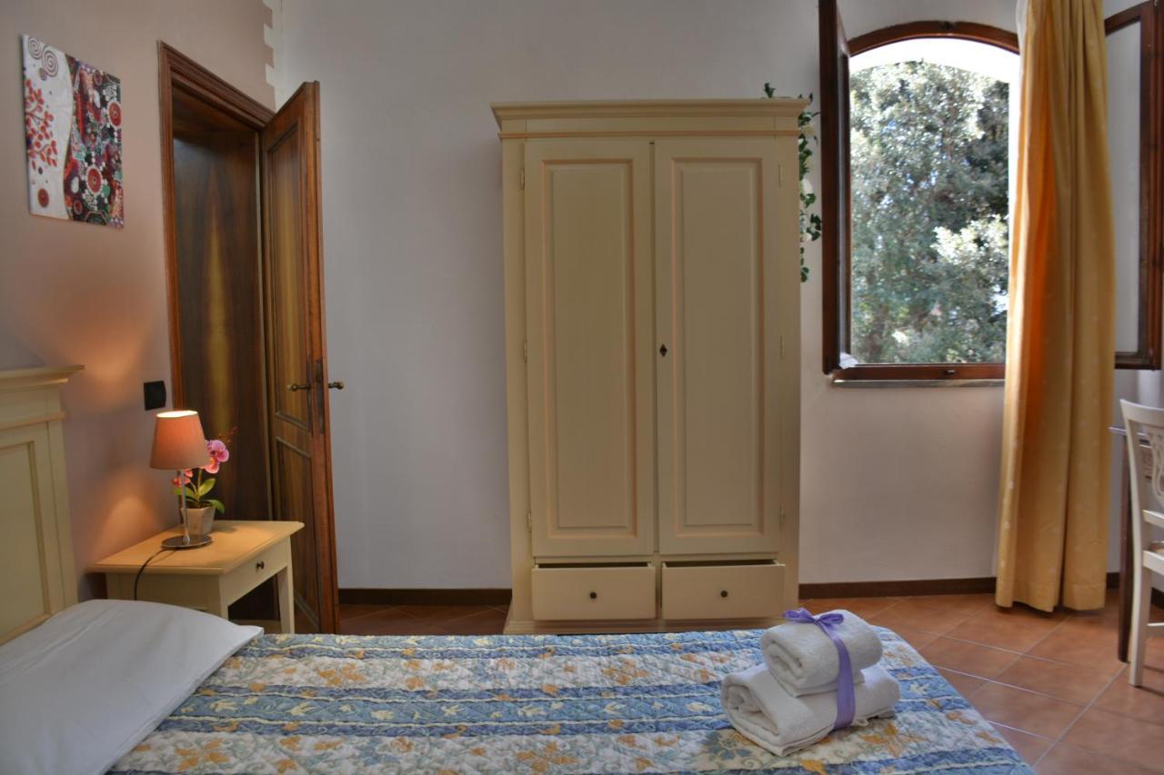 Hotel Villa Paradiso Riparbella Kültér fotó